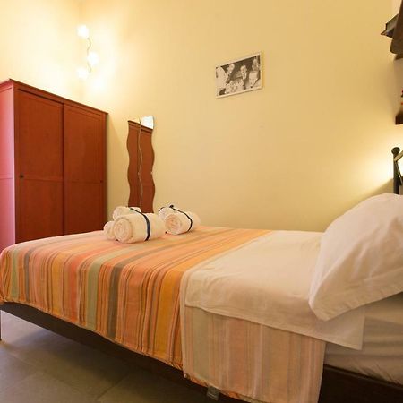 La Fontana Di Rua Catalana Apartment Naples Exterior photo